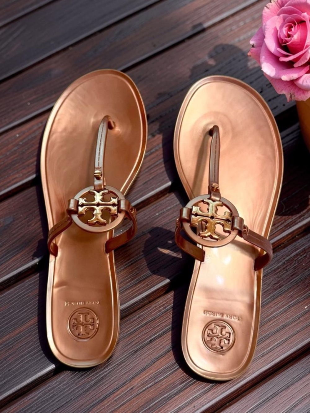 Tory Burch Miller Rose Gold Thong Sandals size 8 beautiful style